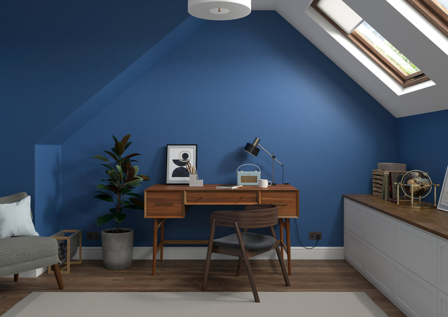 Dulux Heritage Velvet Matt Emulsion Deep Ultramarine